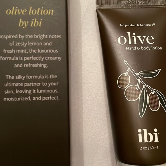 ibi Other - Lemon mint moisturizer hand body lotion NWT